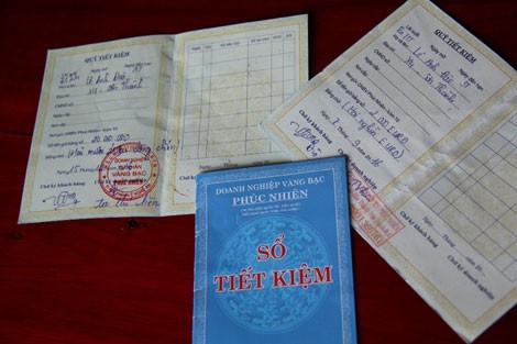 Doanh nghiệp phát hành sổ tiết kiệm 'chui' rồi... vỡ nợ Sổ huy động vốn, sổ tiết kiệm… các doanh nghiệp phát hành trái phép để huy động vốn rồi tuyên bố vỡ nợ.