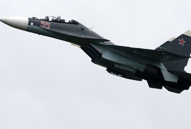 Phi công Nga ngưỡng mộ tài lái Su-30SM của tướng Myanmar Tiêm kích Su-30. Ảnh: Sputnik