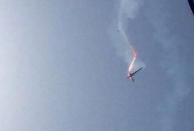 Iran tung video bắn hạ máy bay trinh sát Mỹ Hình ảnh được cho là máy bay không người lái Mỹ bị bắn rơi. Ảnh: IRNA