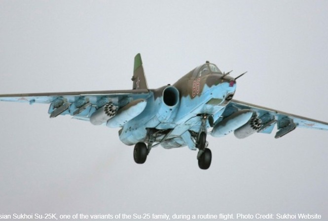 Cường kích Su-25 Nga rơi: Tìm thấy 2 phi công, nhưng chưa tiết lộ tình trạng Máy bay Su-25. Ảnh: Sukhoi