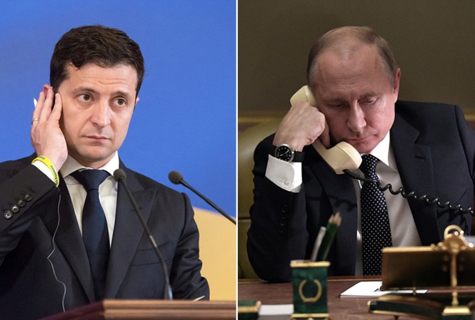 Tổng thống Nga-Ukraine nói gì trong cuộc điện đàm hiếm hoi hậu trao đổi tù nhân? Tổng thống Ukraine Volodymyr Zelensky và Tổng thống Nga Vladimir Putin. Ảnh: RT