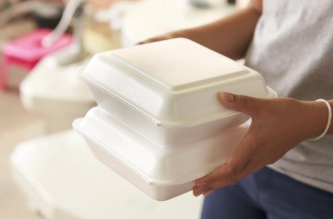 Mỹ cấm dùng hộp xốp đựng thực phẩm Mỹ cấm dùng hộp xốp đựng thực phẩm