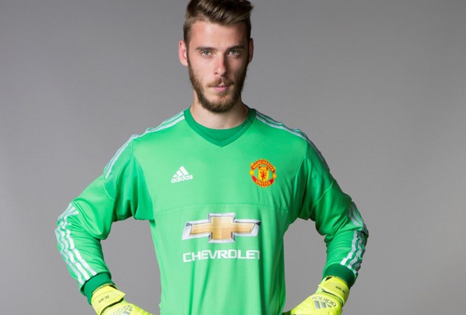 Ở lại M.U, thủ môn De Gea hưởng lương 'khủng' Ở lại M.U, De Gea trở thành thủ môn hưởng lương cao nhất thế giới.