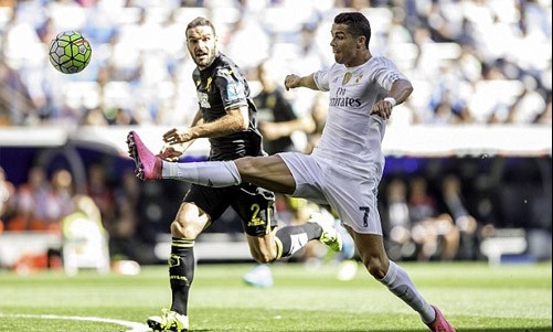 BẢN TIN Thể thao sáng: PSG vung 250 triệu bảng vì Ronaldo PSG vẫn chưa từ bỏ tham vọng chiêu mộ Ronaldo.