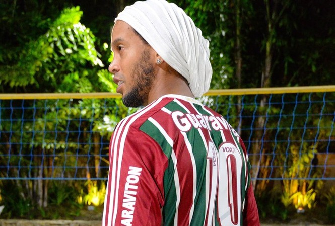 Lộ diện đội bóng Malaysia muốn chiêu mộ Ronaldinho Ronaldinho có thể gia nhập làng bóng đá Malaysia.