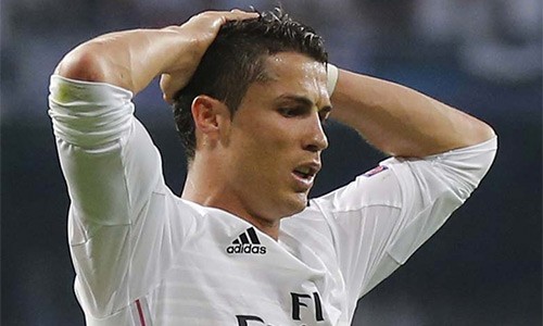 Ronaldo tụt giá, Real Madrid 'lo ngay ngáy' Giá trị của Ronaldo ngày càng sụt giảm.