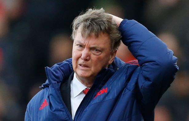 Van Gaal nói gì sau khi bị M.U sa thải? Van Gaal rất thất vọng vì bị sa thải.