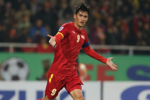 BẢN TIN Thể thao: Công Vinh thành ứng viên Chiếc giày vàng Công Vinh thành ứng viên Chiếc giày vàng AFF Cup 2016.