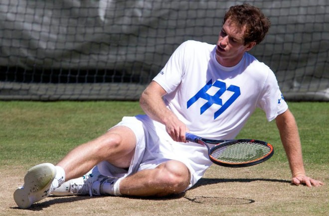 Chấn thương lãng xẹt, Murray gặp nguy tại Wimbledon 2017 Murray lại dính chấn thương.