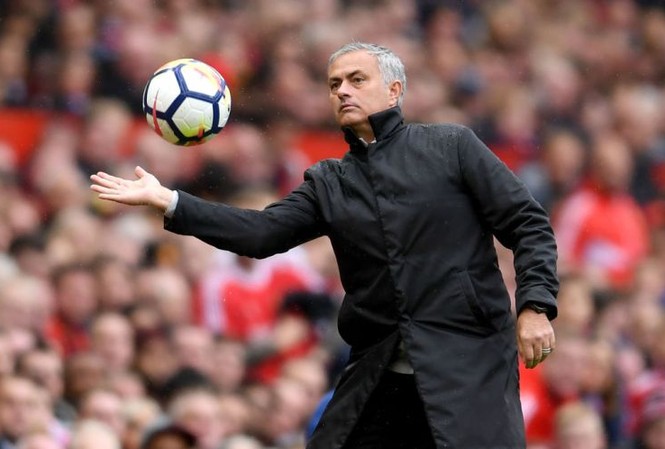 Tiết lộ 6 cầu thủ được HLV Mourinho chọn ở M.U HLV Mourinho có một bộ khung ưng ý ở M.U.