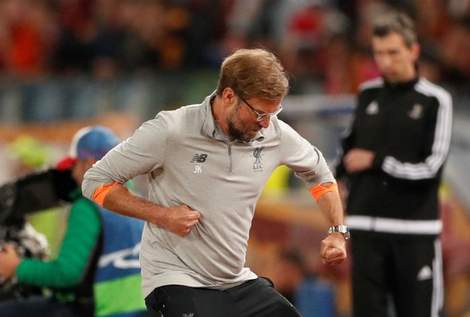 HLV Klopp nổi nóng dù Liverpool giành vé vào chung kết HLV Jurgen Klopp không hài lòng với màn diễn của các học trò tại Olimpico.