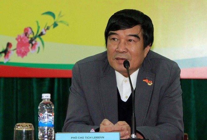 Bản tin thể thao: VFF yêu cầu Phó Chủ tịch Nguyễn Xuân Gụ giải trình Phó chủ tịch VFF Nguyễn Xuân Gụ.