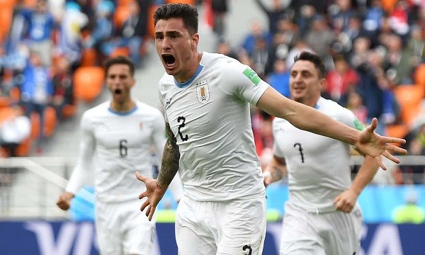 Tuyển Uruguay mất trụ cột trước đại chiến với Nga Gimenez ăn mừng sau khi ghi bàn giúp Uruguay vượt qua Ai Cập.