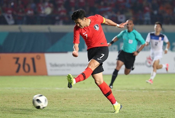 Son Heung-min cảnh báo Olympic Hàn Quốc trước trận gặp Iran Son Heung-min lo lắng trước trận đấu với Olympic Iran.