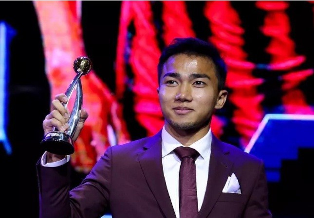 “Messi Thái Lan” tự tin gây sốc tại Asian Cup 2019 Tiền vệ Chanathip Songkrasin của đội tuyển Thái Lan.