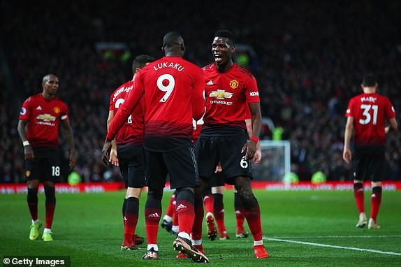 Pogba tỏa sáng, M.U thắng trận thứ 3 dưới thời Solskjaer Paul Pogba tiếp tục tỏa sáng dưới bàn tay của HLV Ole Gunnar Solskjaer.
