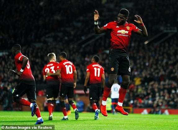 Pogba chỉ ra sự khác biệt giữa Solskjaer và Mourinho Paul Pogba tiếp tục thăng hoa dưới thời HLV Ole Gunnar Solskjaer.