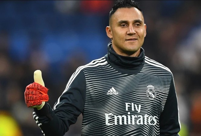 Vì Zidane, cựu binh nguyện sống chết cùng Real Madrid Thủ thành Keylor Navas của Real Madrid.