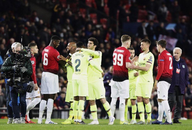 Hàng công M.U 'tầm thường' thế nào trước Barcelona? M.U đã có một trận đấu thực sự bế tắc trước Barcelona.