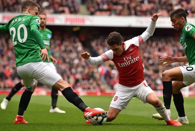 Đội nào bị 'chặt chém' nhiều nhất giải ngoại hạng Anh Lucas Torreira là cầu thủ bị phạm lỗi nhiều nhất Premier League mùa giải 2018/19.