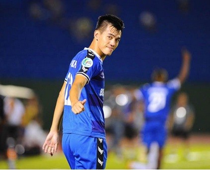 Fox Sports: Bình Dương và Hà Nội FC có thể gặp nhau ở chung kết AFC Cup Tiến Linh ghi bàn giúp B.Bình Dương thắng PSM Makassar 1-0.