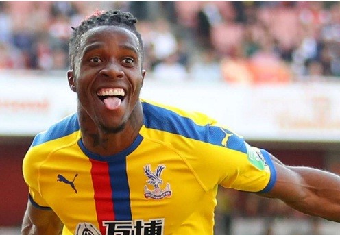 Arsenal phá két để chiêu mộ ngôi sao bị M.U 'hắt hủi' Wilfried Zaha nằm trong tầm ngắm của M.U.
