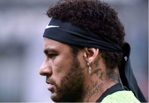 HLV PSG chính thức lên tiếng về tương lai của Neymar Neymar vẫn chưa thể rời PSG.