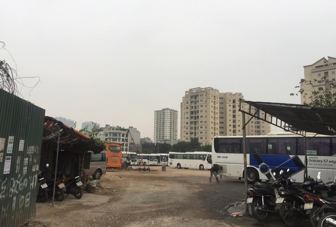 Hà Nội cưỡng chế “bãi xe lậu”, lấy đất xây gara cao tầng Hàng nghìn m2 đất dự án đang bị sử dụng, kinh doanh sai mục đích.