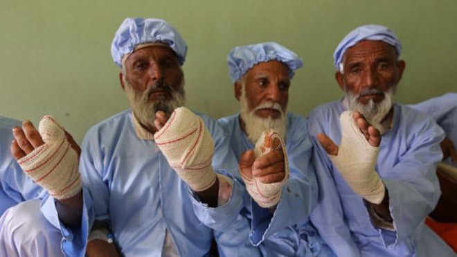 Taliban chặt ngón tay người đi bầu phiếu Những cử tri bị chặt đứt ngón tay trỏ vì đi bỏ phiếu