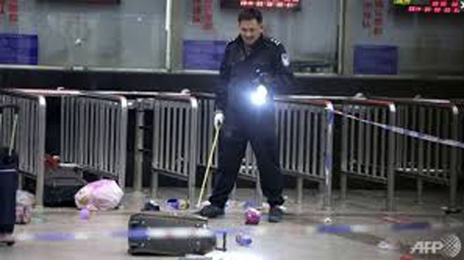 Bắn chết 13 người tấn công trạm cảnh sát Hiện trường vụ đánh bom nhà ga Côn Minh hồi tháng 3 làm 29 người thiệt mạng