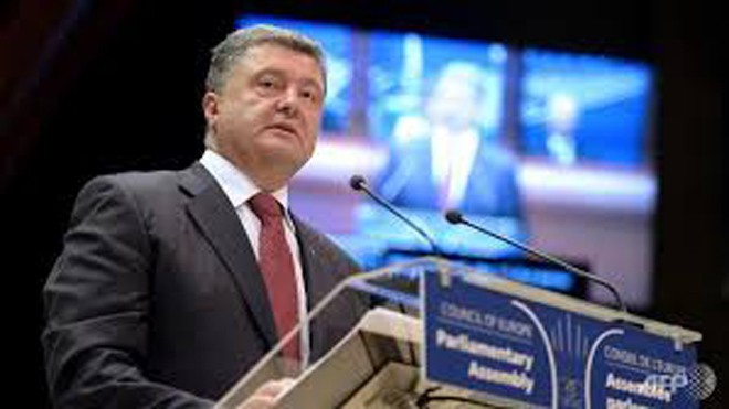 Ukraine sẵn sàng thỏa thuận hòa bình với Nga Tổng thống Ukraine Petro Poroshenko