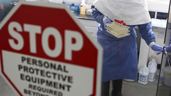 10 người Việt sống tại vùng có dịch Ebola 10 người Việt sống tại vùng có dịch Ebola