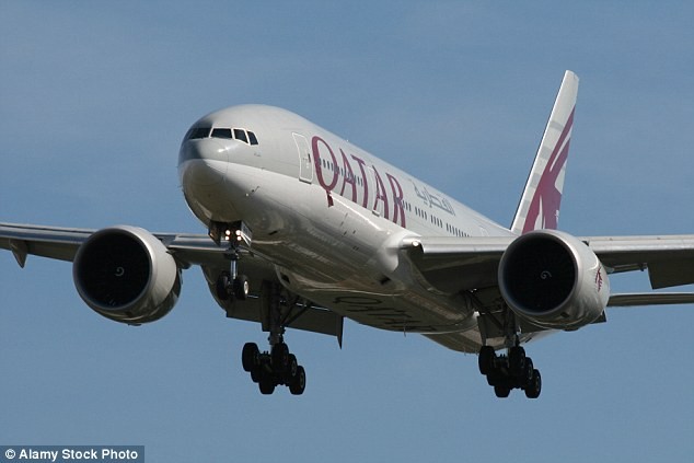 Máy bay vào vùng nhiễu loạn, 40 người bị thương Một máy bay của hãng Qatar Airways.