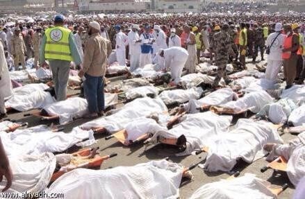 Số người chết do giẫm đạp gần thánh địa Mecca tăng vọt Thi thể các nạn nhân la liệt tại hiện trường.