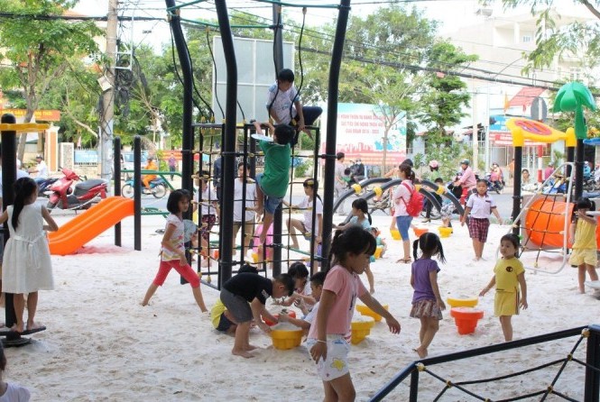 Công trình 'Sân chơi tặng bạn' sẵn sàng phục vụ trẻ em huyện Nhà Bè Công trình 'Sân chơi tặng bạn' sẵn sàng phục vụ trẻ em huyện Nhà Bè