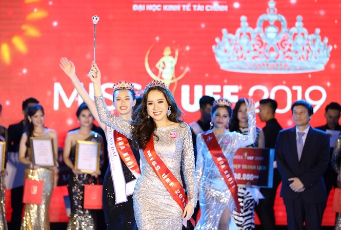 Phan Ngọc Qúy đăng quang hoa khôi Miss UEF 2019 Phan Ngọc Qúy đăng quang hoa khôi Miss UEF 2019