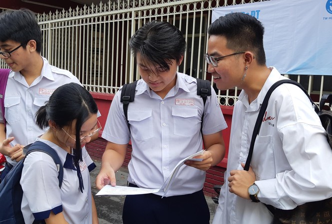 Điểm chuẩn Trường ĐH Công nghiệp Thực phẩm TPHCM, ĐH Nguyễn Tất Thành Điểm chuẩn Trường ĐH Công nghiệp Thực phẩm TPHCM, ĐH Nguyễn Tất Thành