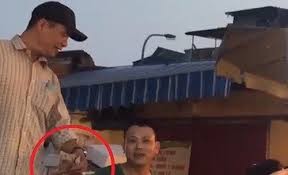 'Ông trùm' bảo kê chợ Long Biên bất ngờ bị bệnh để 'né' điều tra? Đối tượng bảo kê tại chợ Long Biên.