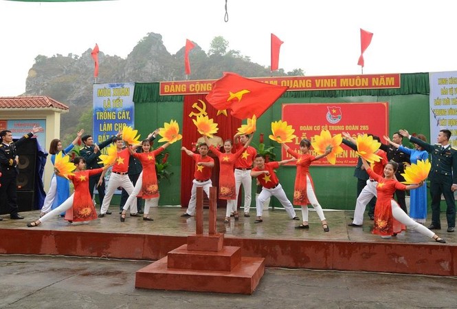 Trung đoàn Tên lửa 285 phát động Tháng Thanh niên 2019 Ảnh: Thái Sơn