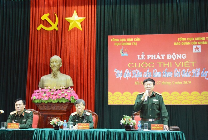 Phát động thi viết về Bộ đội Hậu cần Lãnh đạo Báo Quân đội nhân dân và Cục Chính trị Tổng cục Hậu cần chủ trì lễ phát động cuộc thi, sáng 27/3