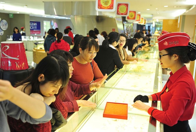 Vàng tụt giá mạnh sau chuỗi ngày tăng liên tiếp Vàng tụt giá mạnh sau chuỗi ngày tăng liên tiếp. Ảnh minh họa