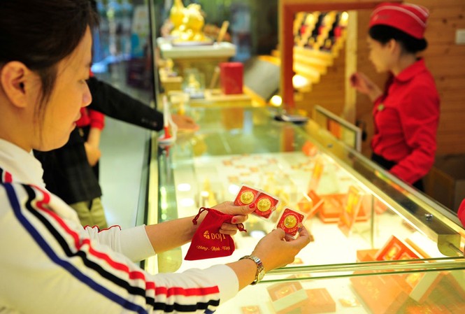 Giá vàng hôm nay đảo chiều tăng nhẹ Giá vàng hôm nay 27/10 đã tăng nhẹ trở lại. Ảnh minh họa