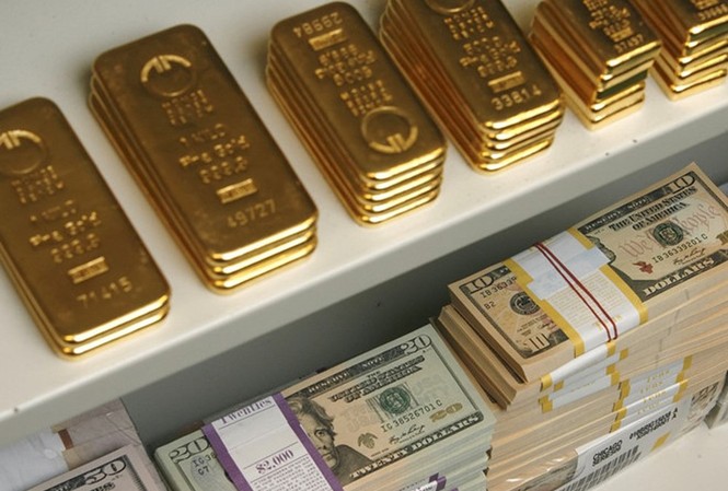 Giá vàng và USD bất ngờ tăng cao Giá vàng và USD bất ngờ tăng cao. ảnh minh hoạ