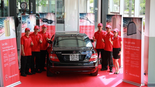 Mercedes-Benz tri ân khách hàng bằng chương trình “Dịch vụ thảm đỏ” Mercedes-Benz tri ân khách hàng bằng chương trình “Dịch vụ thảm đỏ”