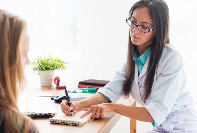 Cách nhận biết eczema và bệnh vẩy nến Phân biệt eczema và bệnh vẩy nến để có cách điều trị đúng