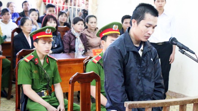 Hoãn xử vụ 'giết 3 người, phi tang xác' để bị cáo... suy nghĩ thêm Kiều Quốc Huy tại tòa