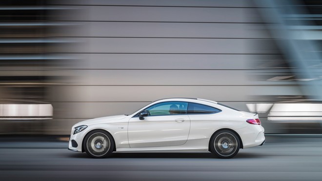 Nhận vé đến Đức ngay khi mua xe Mercedes-Benz Mercedes-AMG 43 sẽ là một trong những cái tên nổi bật tại Mercedes-Benz Fascination 2017, hứa hẹn trở thành lựa chọn mới cho các tín đồ xe thể thao