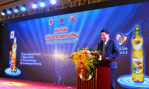 Tại sao dầu cá lại tốt cho sức khỏe? GS-TS Lê Danh Tuyên – Viện Trưởng Viện Dinh dưỡng chia sẻ Dầu ăn cao cấp Ranee dồi dào các dưỡng chất Omega 3, 6, 9, và có khả năng