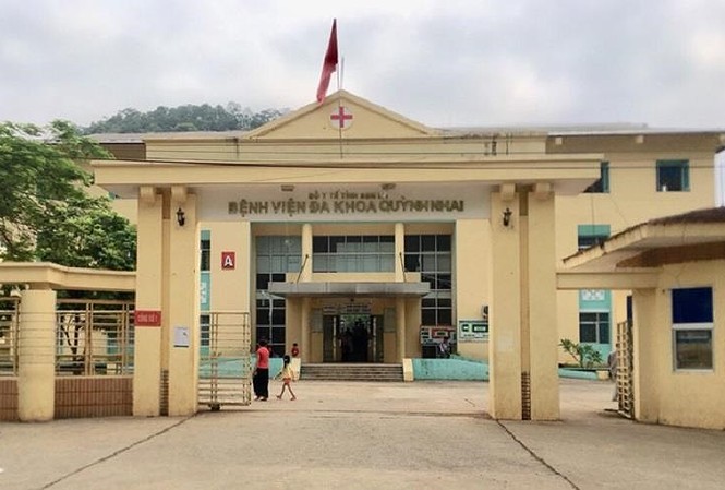 Công an vào cuộc vụ bé 13 tuổi nghi bị hiếp dâm trong phòng chụp X-quang Bệnh viện Đa khoa Quỳnh Nhai, nơi xảy ra vụ việc.