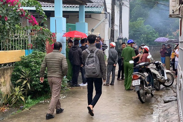 Điều tra vụ người phụ nữ bị chồng cũ sát hại HIện trường xảy ra vụ việc.